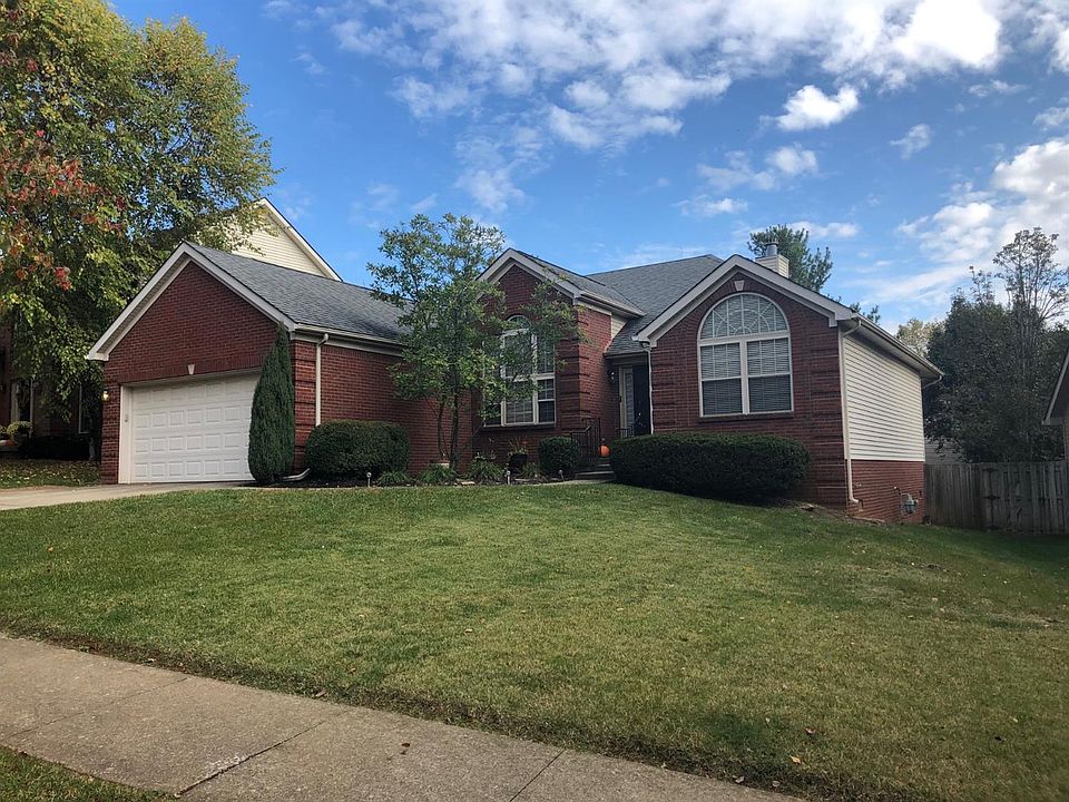 1st image of 611 Brookgreen Ln