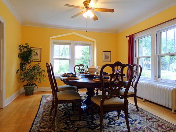 4th image of 1056 Osterman Ave