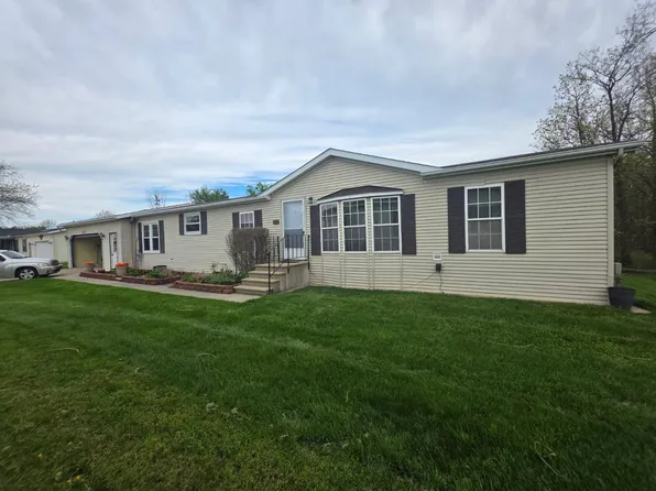 5355 Palfrey Pl SE, Caledonia, MI 49316