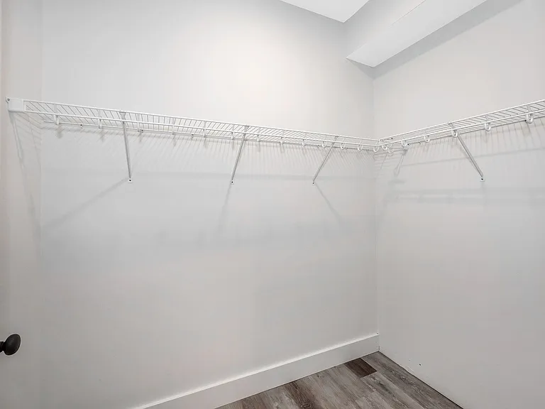 72-74 Boisvert St #4 — Photo 12