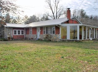 877 Hurricane Ridge Rd, Smithville, TN 37166