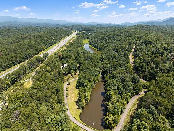 20th image of LOT 26 Oak Ridge Way
