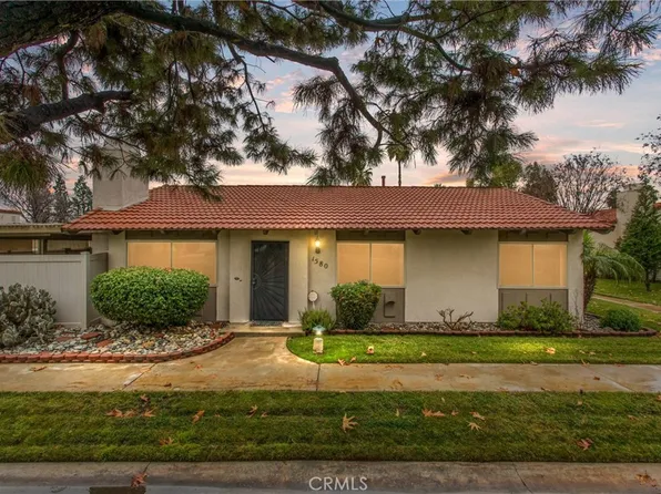 1580 Lisa Ln, Redlands, CA 92374