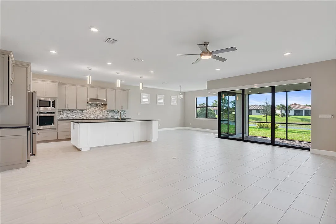 Building Photo - 4088 Basket Oak Cir