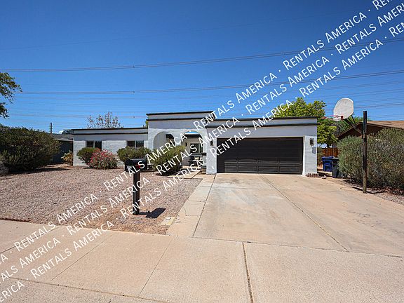 4th image of 2902 W Straford Dr