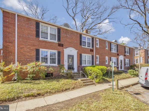 250 N Thomas St APT 2, Arlington, VA 22203