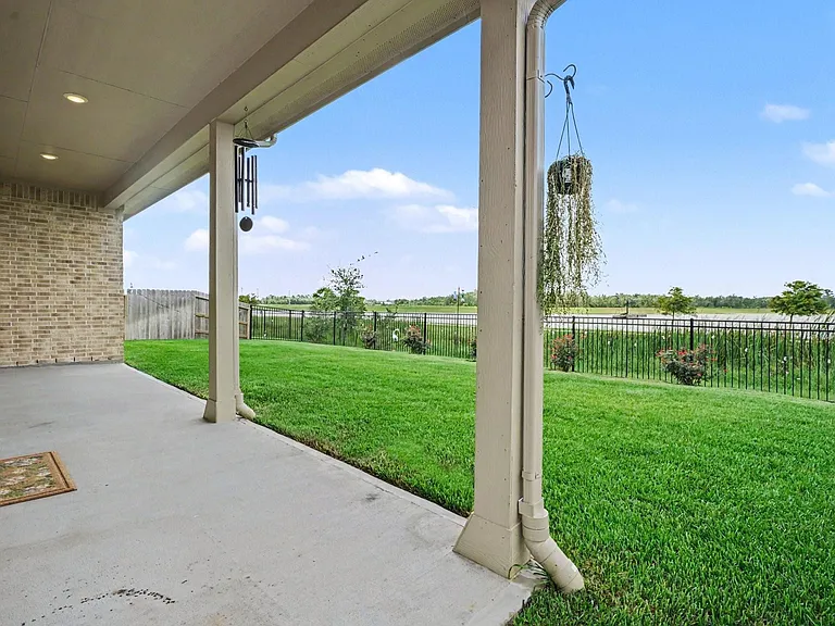 2105 Toyhill Falls Ln — Photo 17