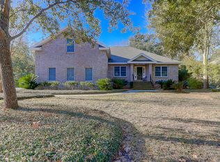 623 Leisure Ln, Mount Pleasant, SC 29464