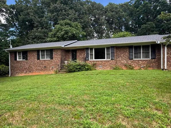 552 Clay Thomas Rd, Roxboro, NC 27573