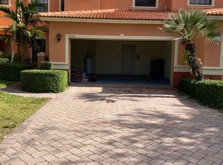 14940 Summit Place Cir, Naples, FL 34119