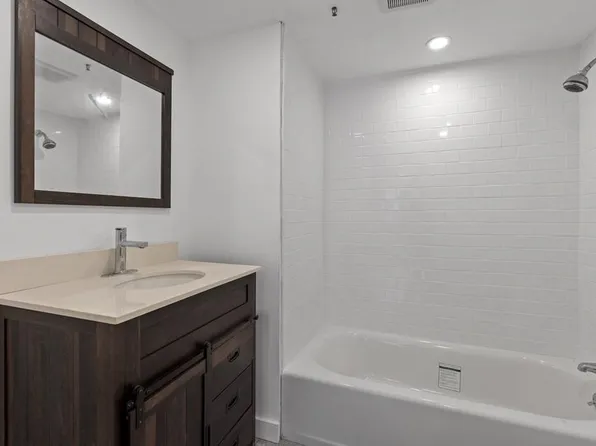 511 Beacon St, Boston, MA