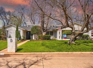3217 Stonybrook Rd, Oklahoma City, OK 73120