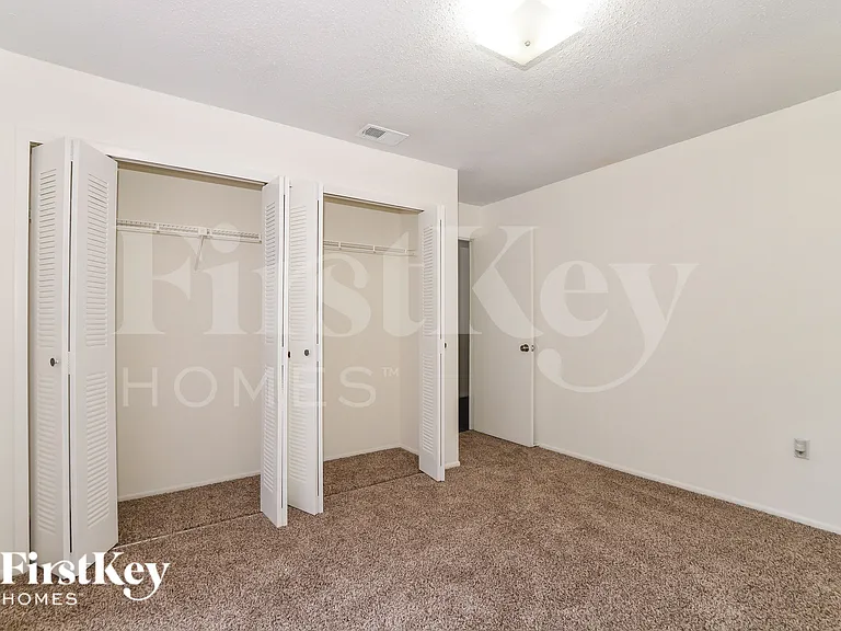3228 Curry Woods Cir #2 — Photo 13