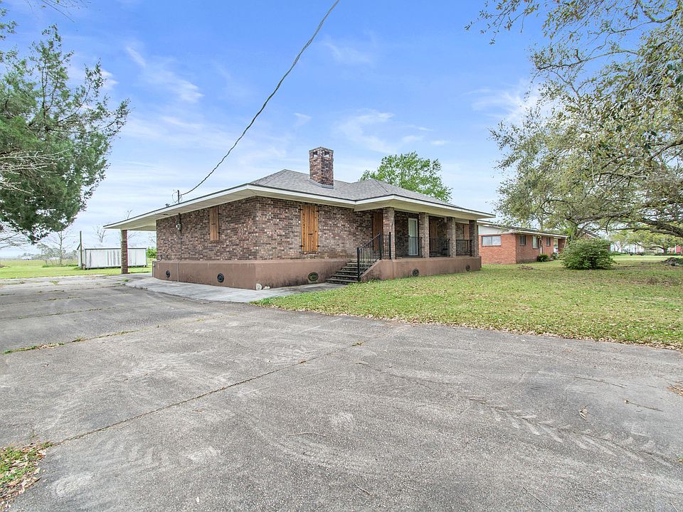 1st image of 7903 Louisiana Dr #14