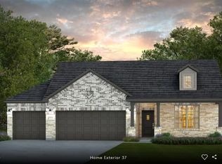 105 Lancaster Ct, Dayton, TX 77535