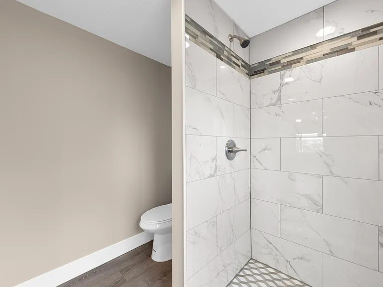 3383 Paris Blvd — Photo 14