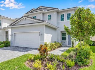4060 Veleiros Ave, Pompano Beach, FL 33064
