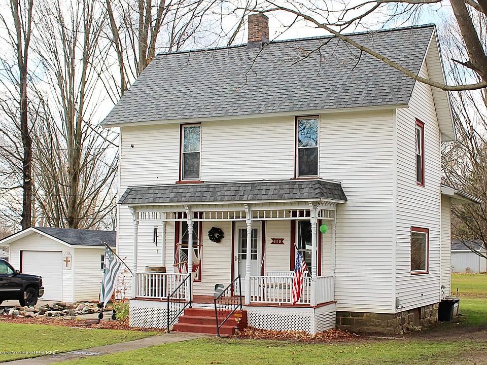 630 Summer St, Olivet, MI 49076 Zillow