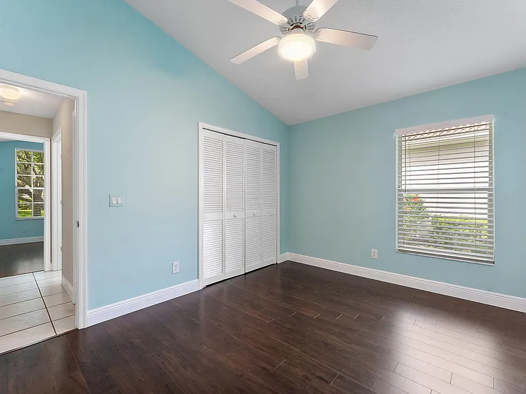 981 Delray Lakes Dr — Photo 16