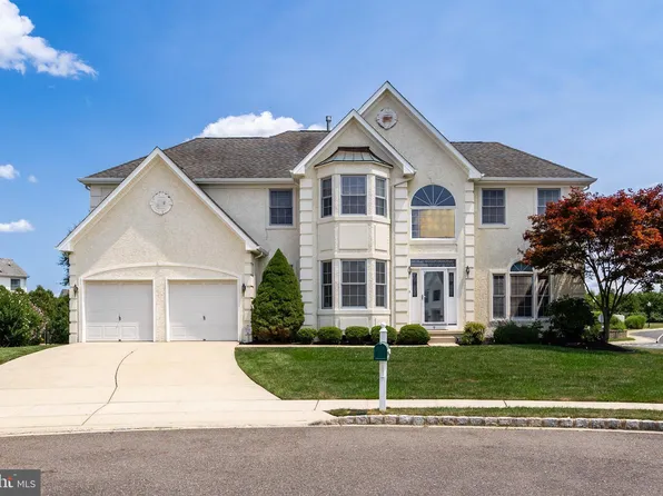 9 Pinehurst Ct, Westampton, NJ 08060