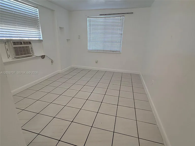 2500 Sunshine Blvd — Photo 6