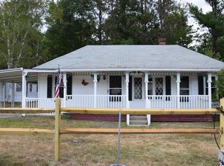 141 Lancaster Rd, Gorham, NH 03581