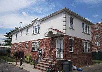 2nd image of 1124 Neilson St