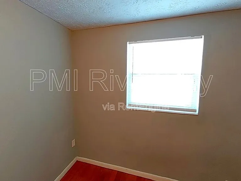 7471 John F Kennedy Dr W — Photo 14