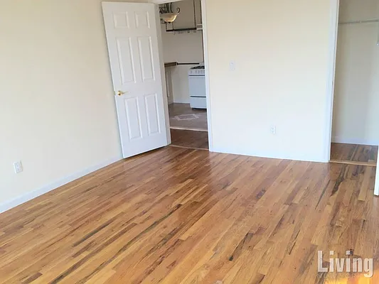 Rented by Living New York | media 43