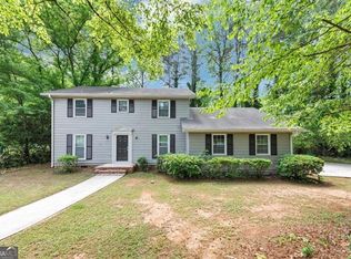 4261 Autumn Hill Dr, Stone Mountain, GA 30083