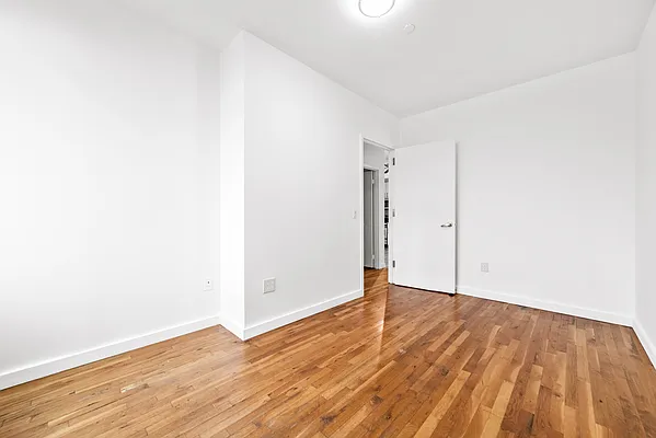 Rented by CCM Property Management LLC | media 27