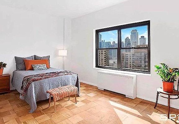 3rd image of 200 E 63rd St APT 6E