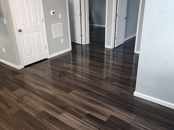 4th image of 418 E Monroe St #1
