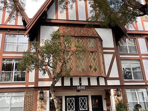 2nd image of 3690 Inverrary Drive #2C