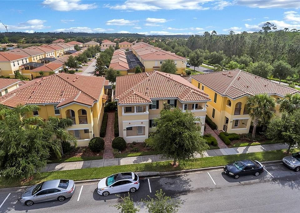 1st image of 12073 Forsythia Dr