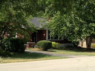 1609 Nightingale Rd, Louisville, KY 40213
