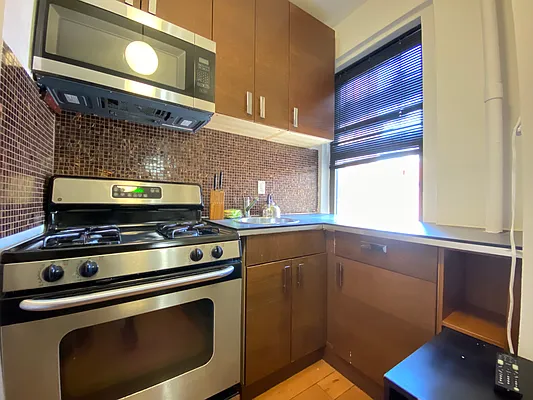 Rented by Oxford Property Group | media 3