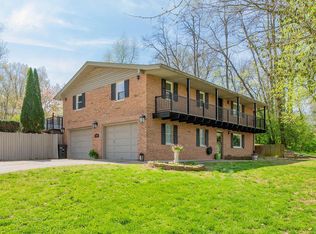 1503 Paris Dr, Godfrey, IL