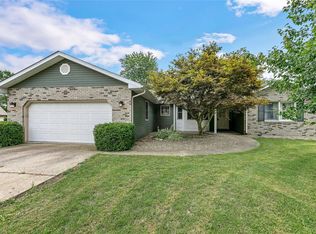 91 Fox Run Rd, Collinsville, IL 62234