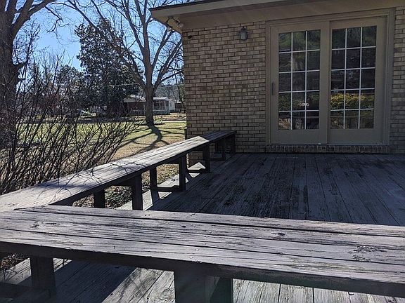 2nd image of 410 Beechwood Dr