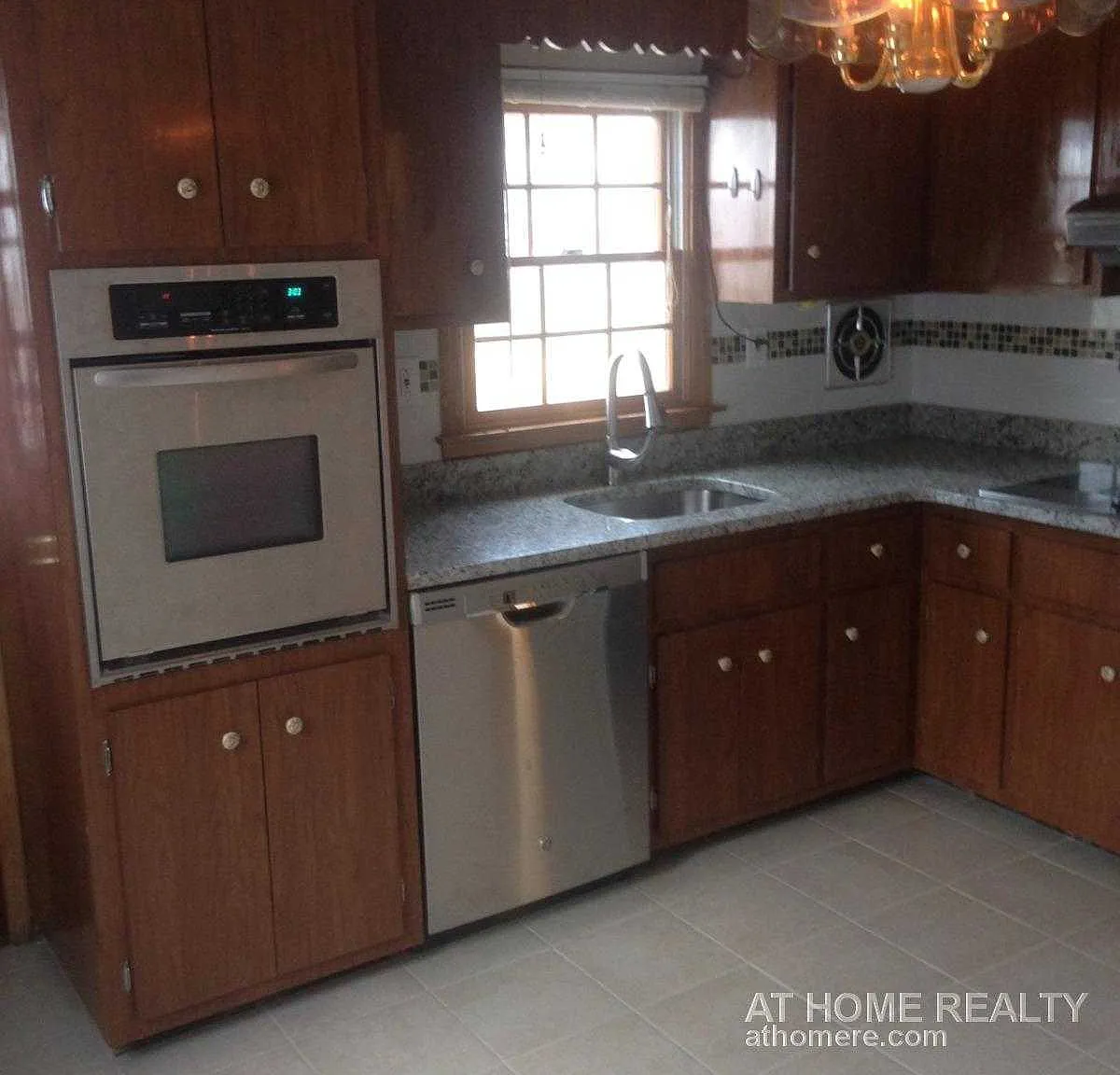 4 bed, $4,300 — Photo 3