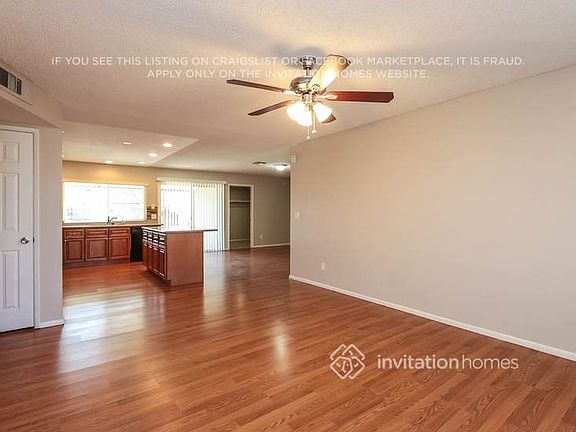 5th image of 805 W Harvard Dr