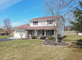 34530 Law Rd, Grafton, OH 44044