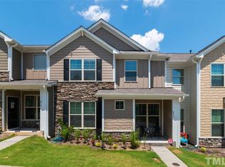 821 Sunshade Creek Dr, Wake Forest, NC 27587