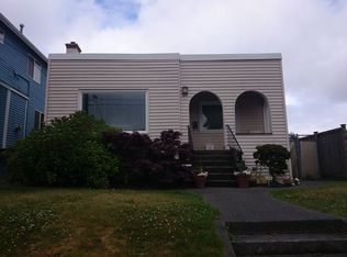 8341 25th Ave NW, Seattle, WA 98117