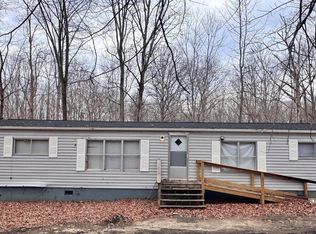 316 Hawkins Farm Rd, Bumpass, VA 23024