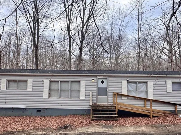 316 Hawkins Farm Rd, Bumpass, VA 23024