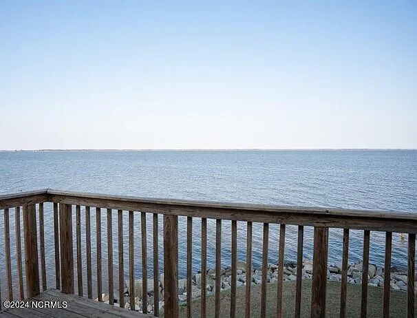 414 Driftwood Dr — Photo 5
