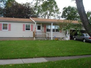 9 Emilia Cir, Rochester, NY 14606