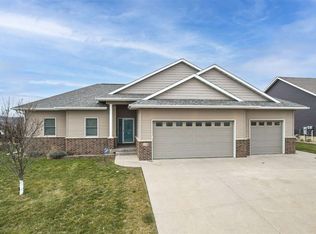 519 Deer View Ave, Tiffin, IA 52340